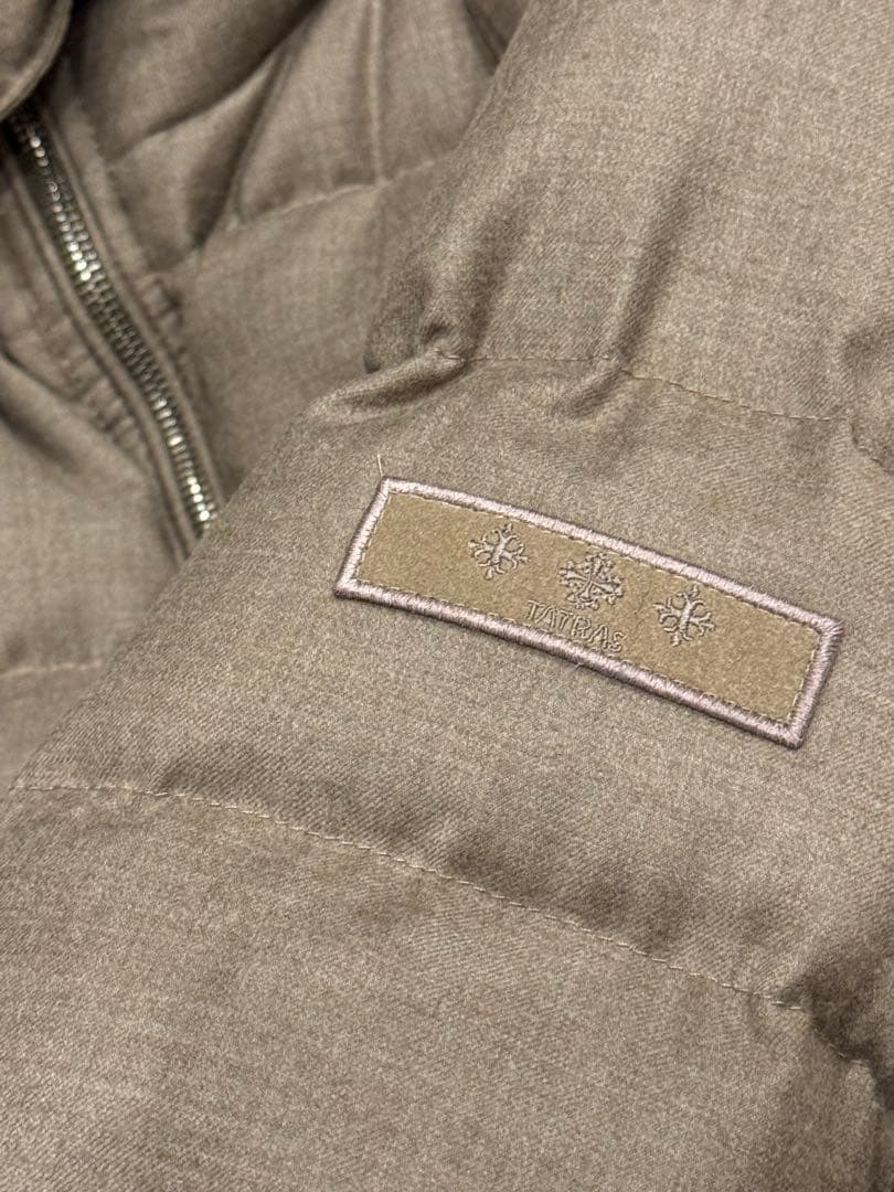 【最終値下げ】TATRAS タトラス ダウン DOMIZIANO サンドベージュ