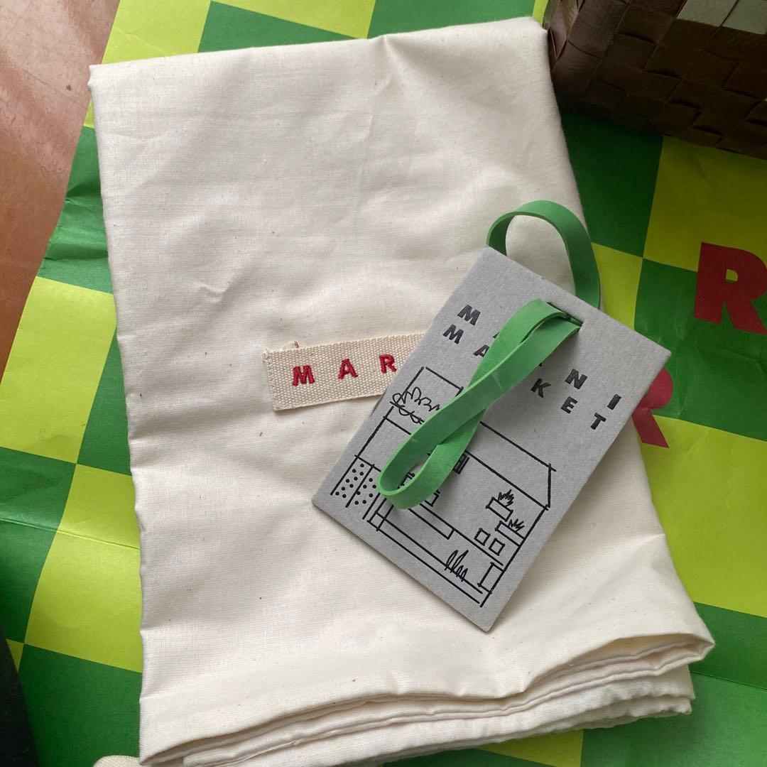 マルニ　正規品　カゴバック　犬　ドック