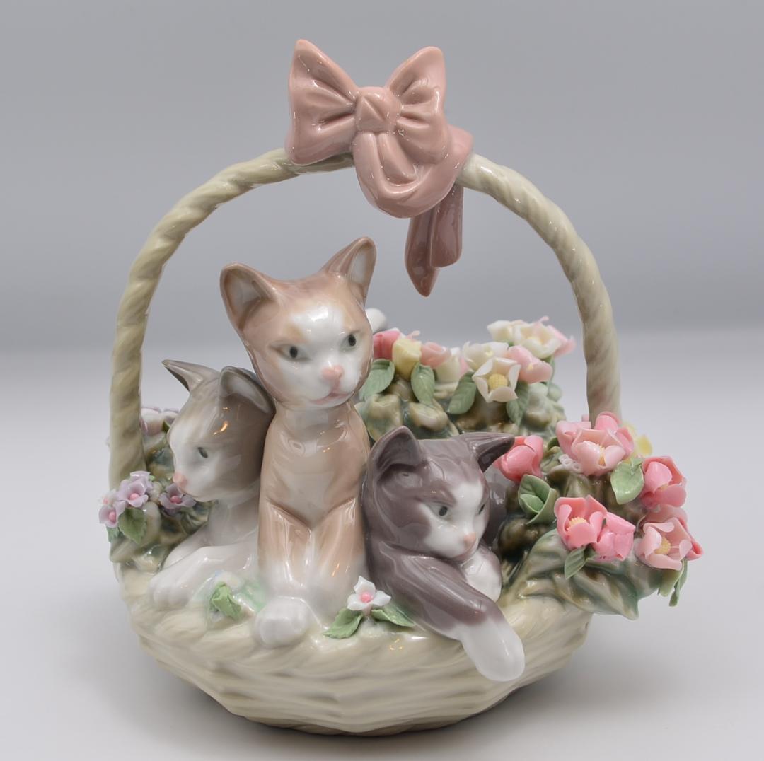 かごの中の3匹の仔猫　＃1444　★リヤドロ　スペイン　光沢仕上げ　ヴィンテージ