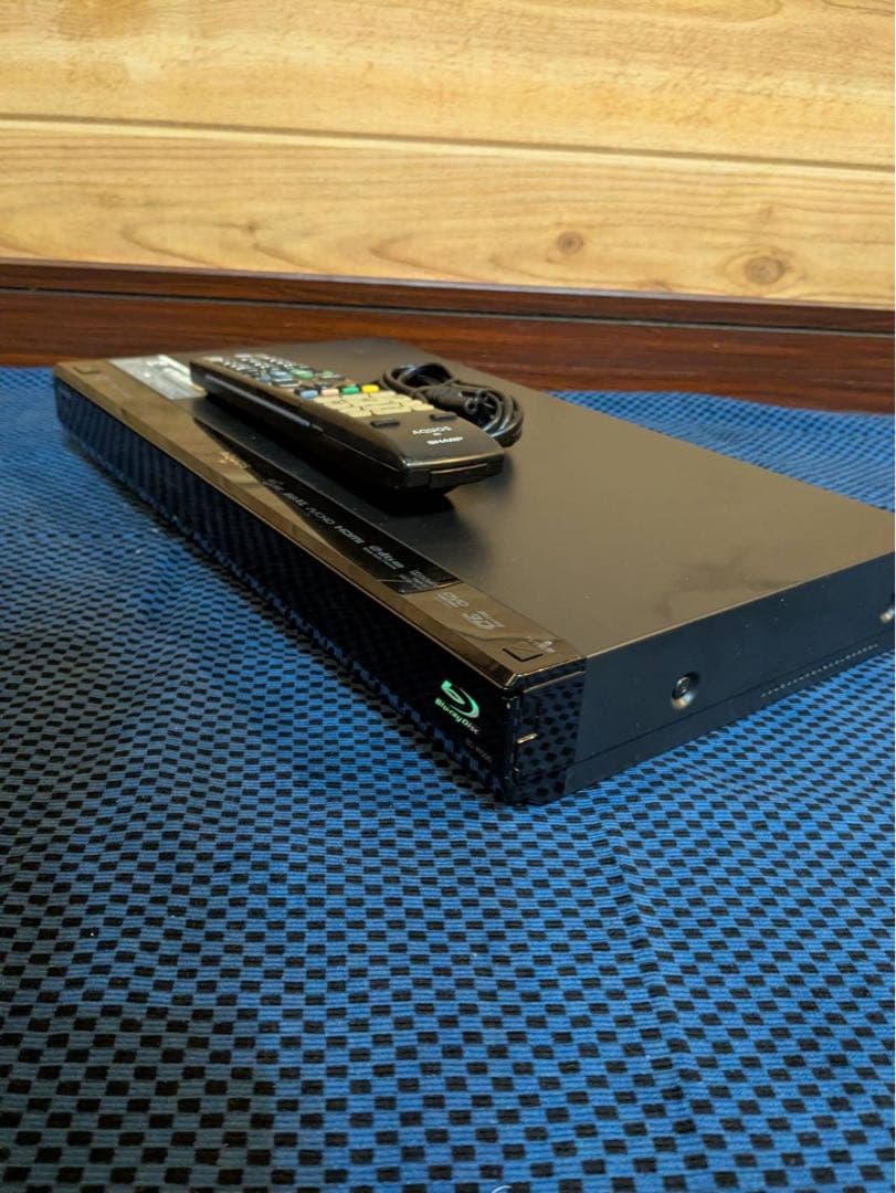 SHARP AQUOS ブルーレイレコーダー リモコン付き