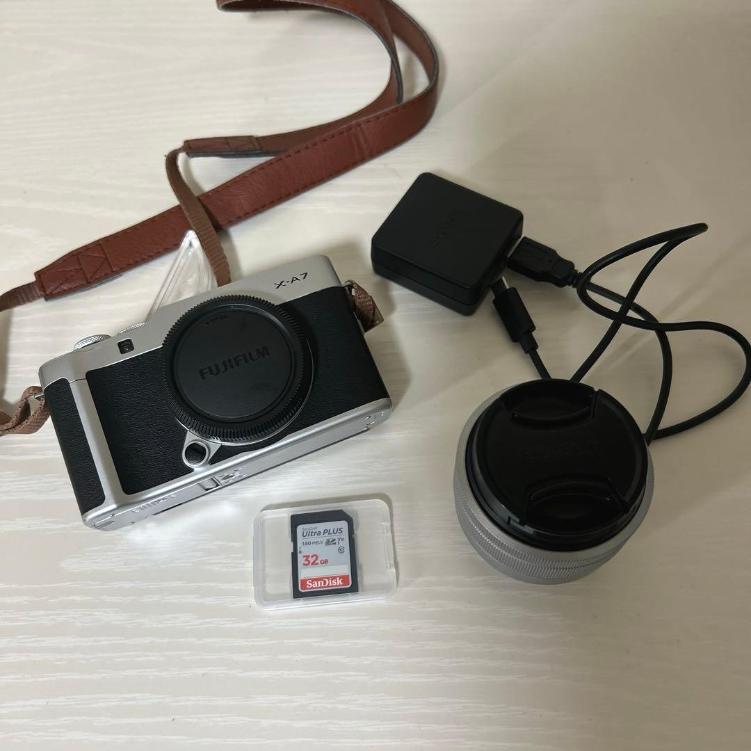 富士フイルム(FUJIFILM) ミラーレス一眼カメラ X-A7レンズキット