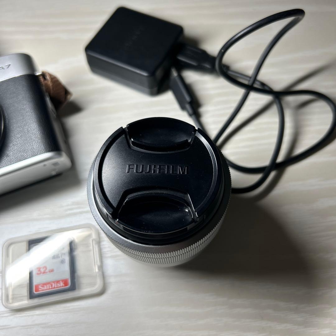 富士フイルム(FUJIFILM) ミラーレス一眼カメラ X-A7レンズキット
