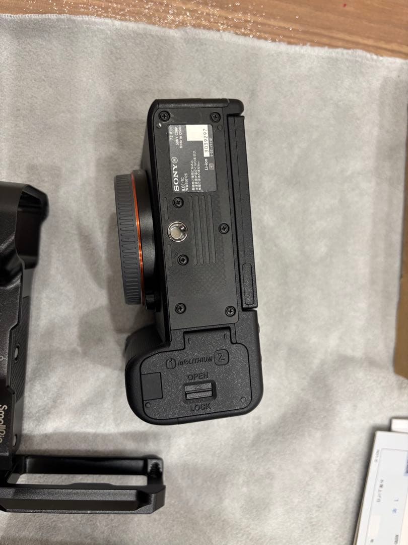 SONY α7C ミラーレス一眼 本体とsmall rig L字ブラケット