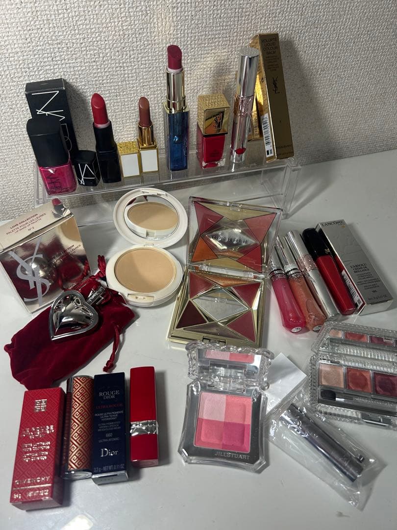 デパコス コスメ まとめ売り Mac イヴサンローラン ランコム　新品あり