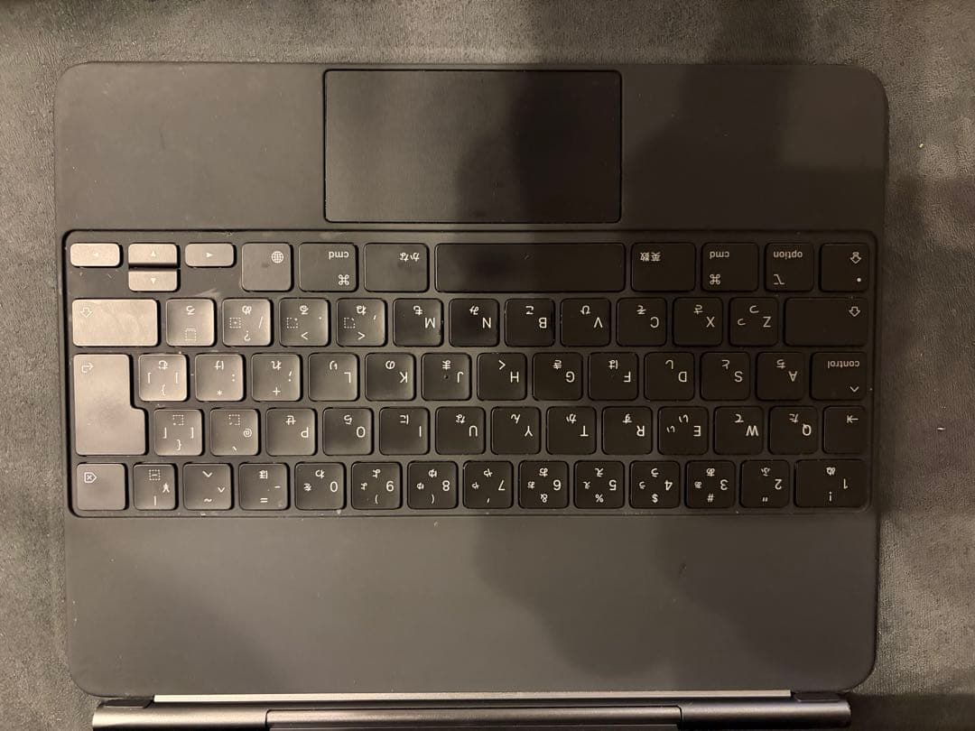13,12.9インチ iPad Pro用 Magic Keyboard