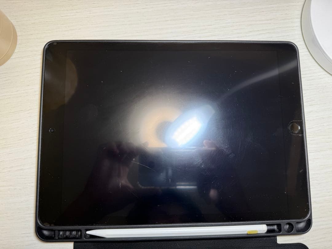 iPad 第9世代 Wi-Fi+Cellularモデル 本体 64GB シルバー