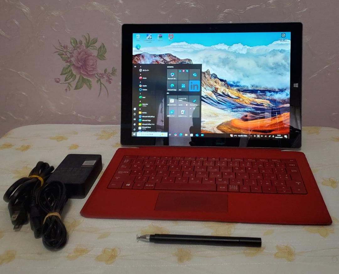 (ブライアン 良品) SurfPro3 i5/4GB/128GB off