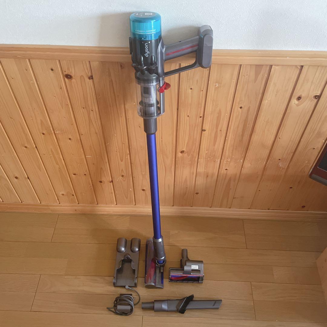 ダイソンDyson SV21 コードレス掃除機　スリム軽量1.5kg