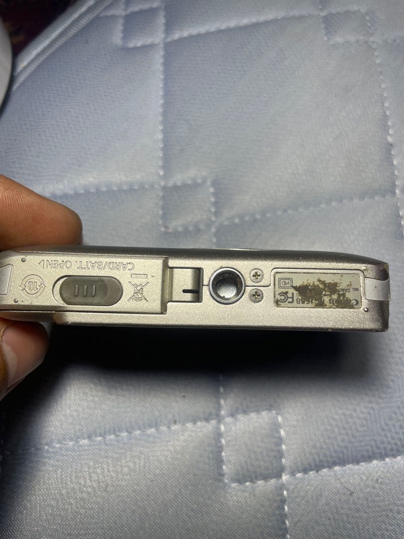 Canon IXY 210F ジャンク