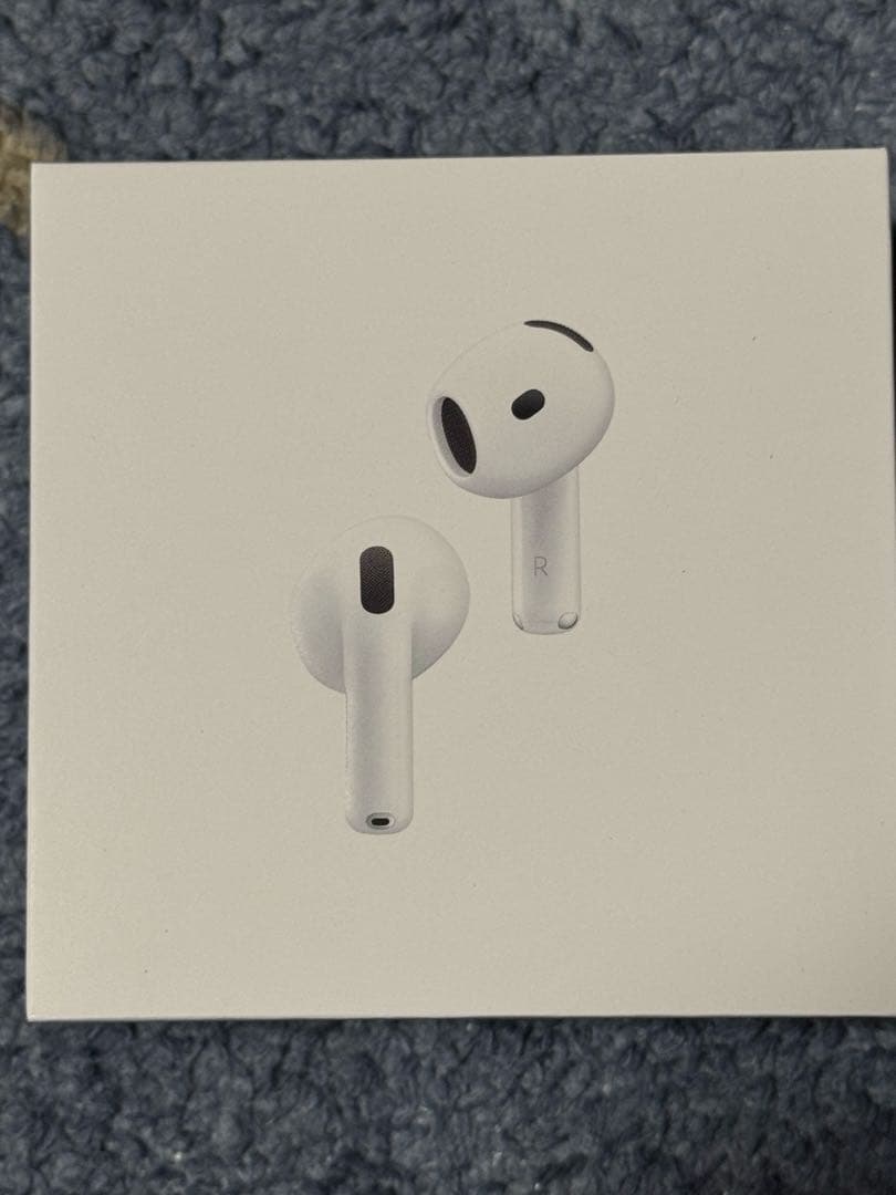 新品未開封　AirPods4本体