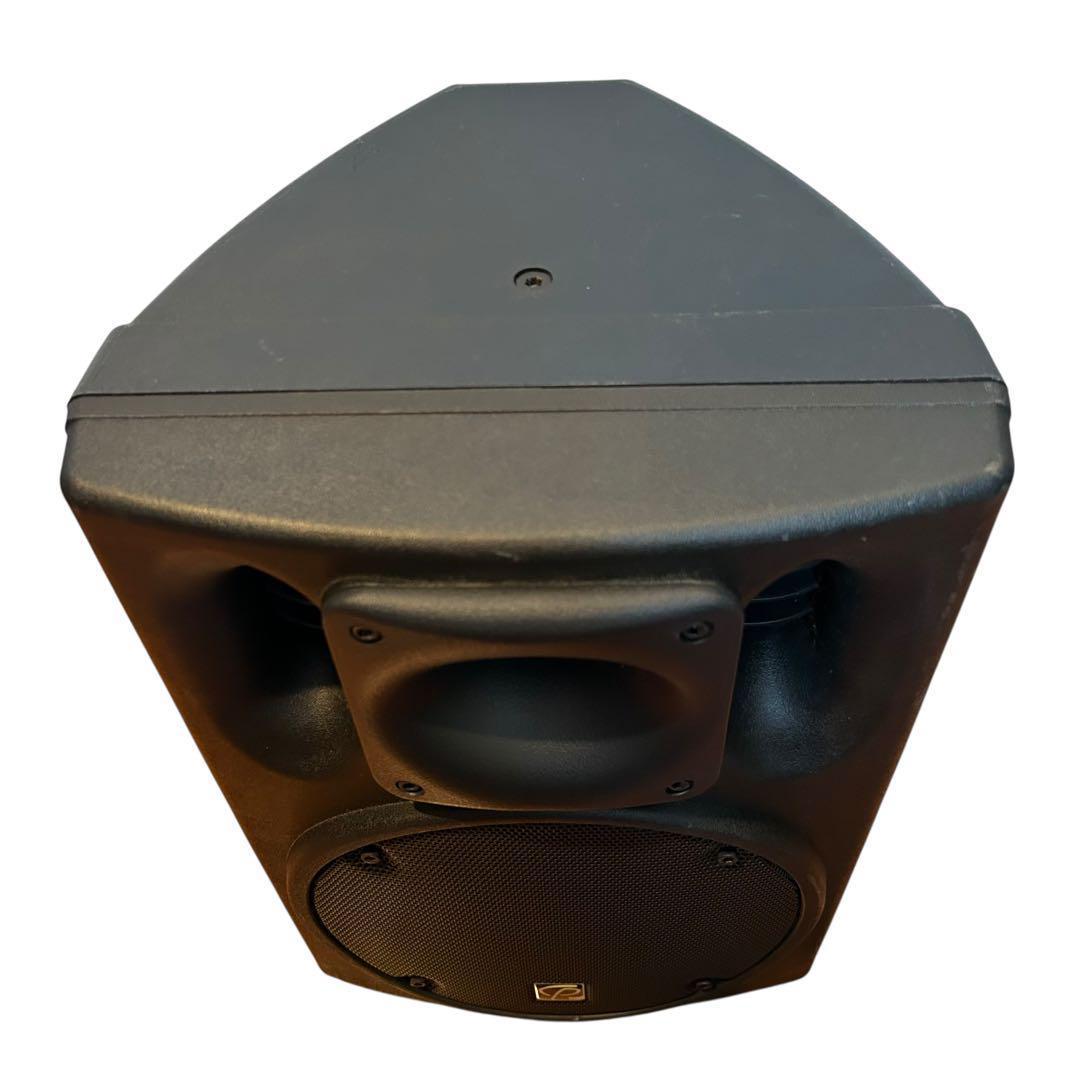 Classic Pro CSP8P パワードスピーカー　一台