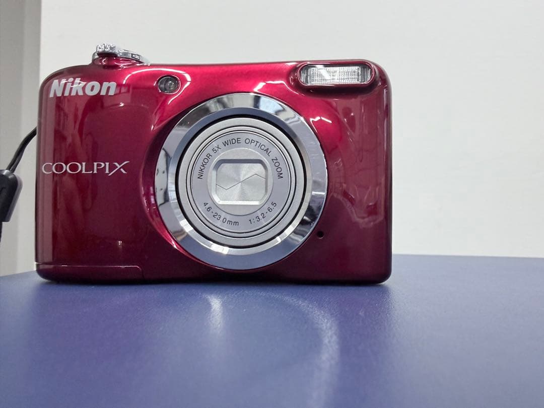 Nikon COOLPIX 赤A10