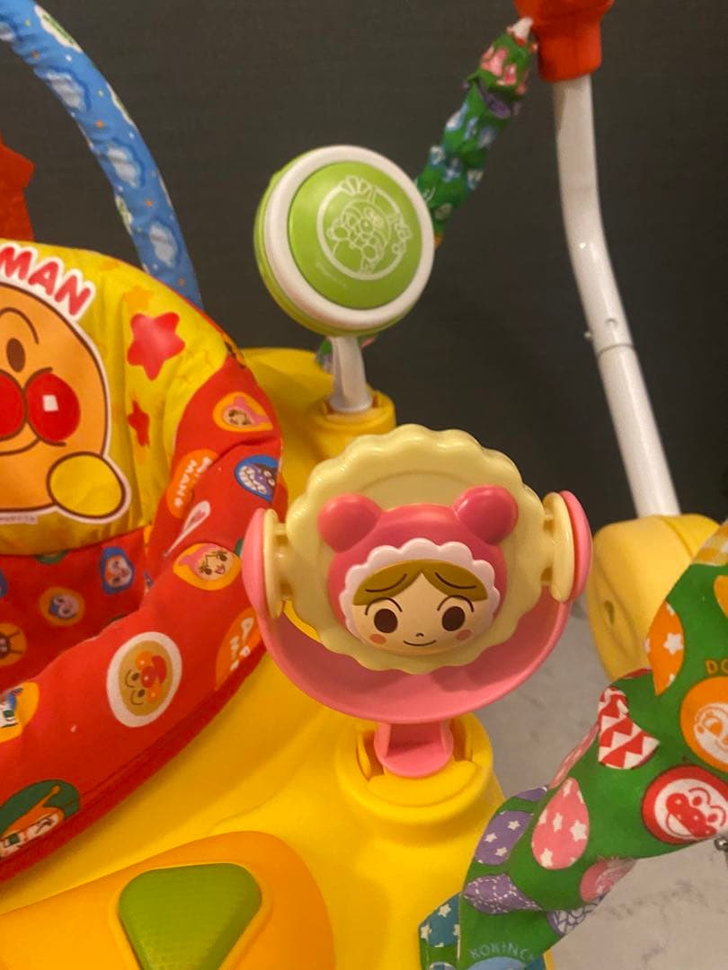 ⭐︎値下げ中につき早い者勝ち⭐︎元気いっぱい！アンパンマンベビージャンパー