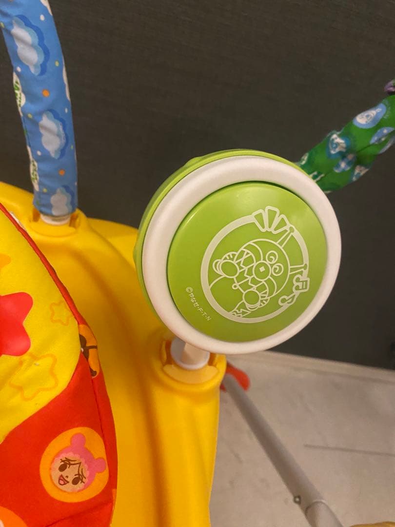 ⭐︎値下げ中につき早い者勝ち⭐︎元気いっぱい！アンパンマンベビージャンパー