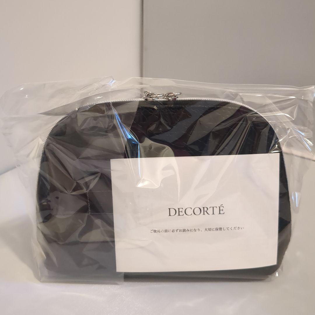 未開封　クレドポーボーテ クレームuv 日焼け止めポーチ付き