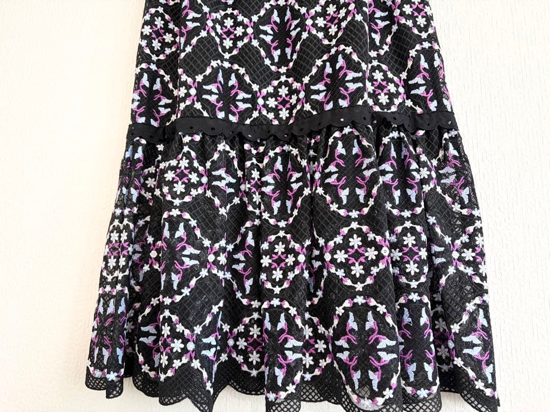 新品sandro PARISサンドロ　総レース刺繍フリルロングワンピースドレス