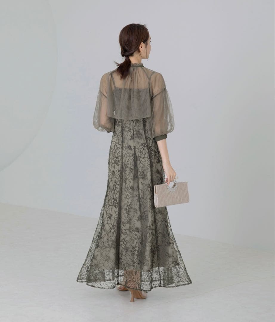 leja オリーブグリーン フラワー刺繍 オケージョンドレス M