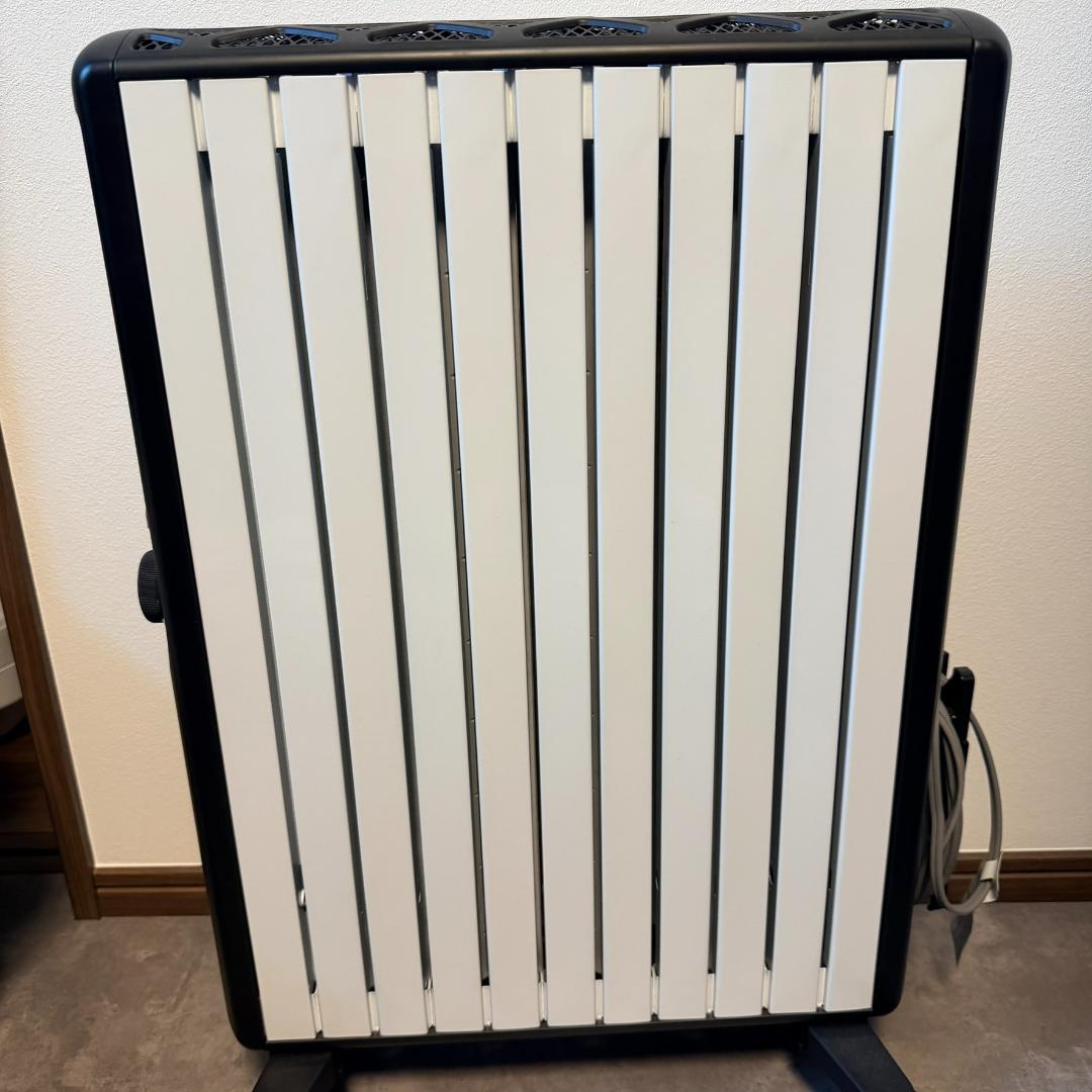 デロンギ MDHU15-BK マルチダイナミックヒーター　数字液晶の一部が未点灯