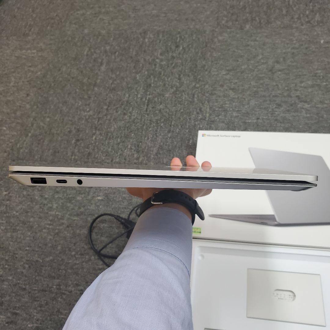 Surface Laptop 3 Office 2019付き