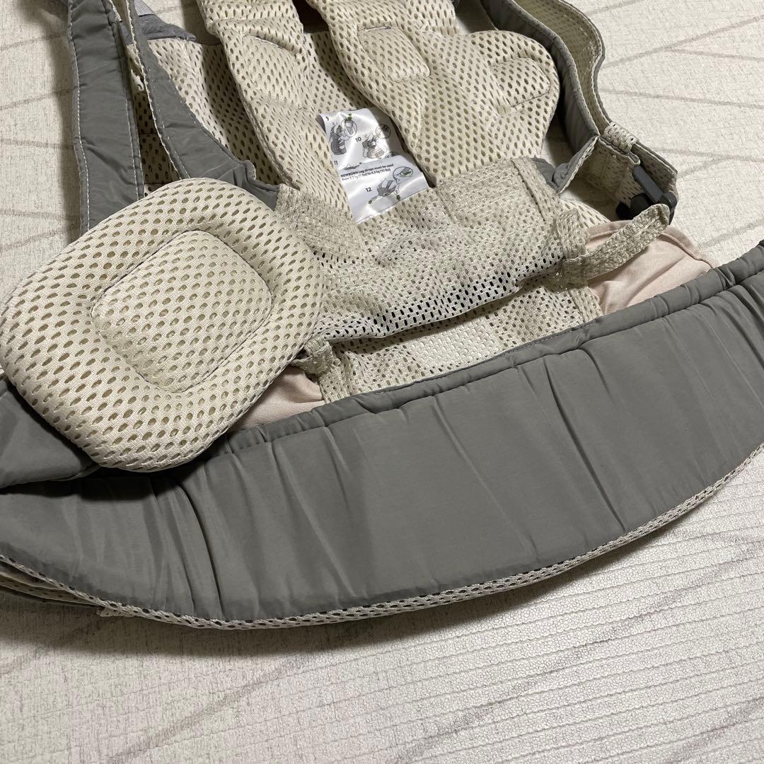 BABYBJÖRN 抱っこ紐 クリーム　Harmony