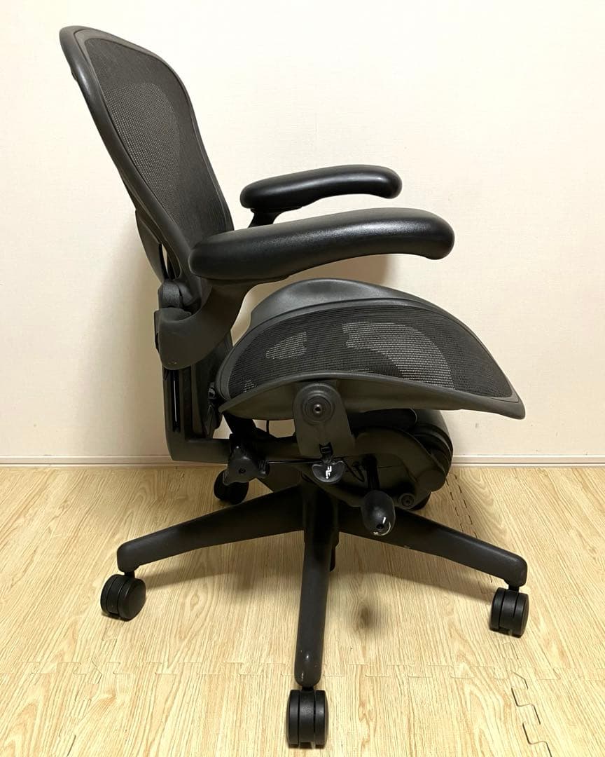 美品 送料無料 ハーマンミラー アーロンチェア クラシック Aタイプ