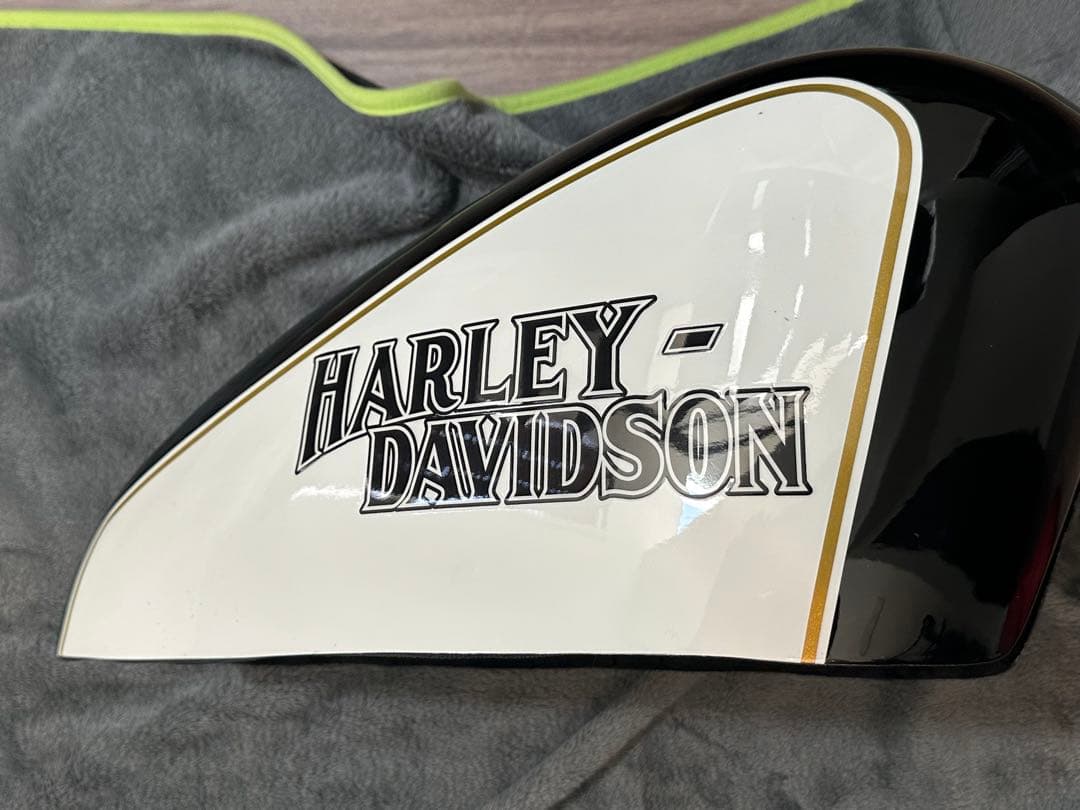 サイモンカスタム　タンクカバー　XL1200X 純正タンク（2.1がロン）用