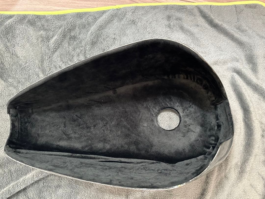 サイモンカスタム　タンクカバー　XL1200X 純正タンク（2.1がロン）用