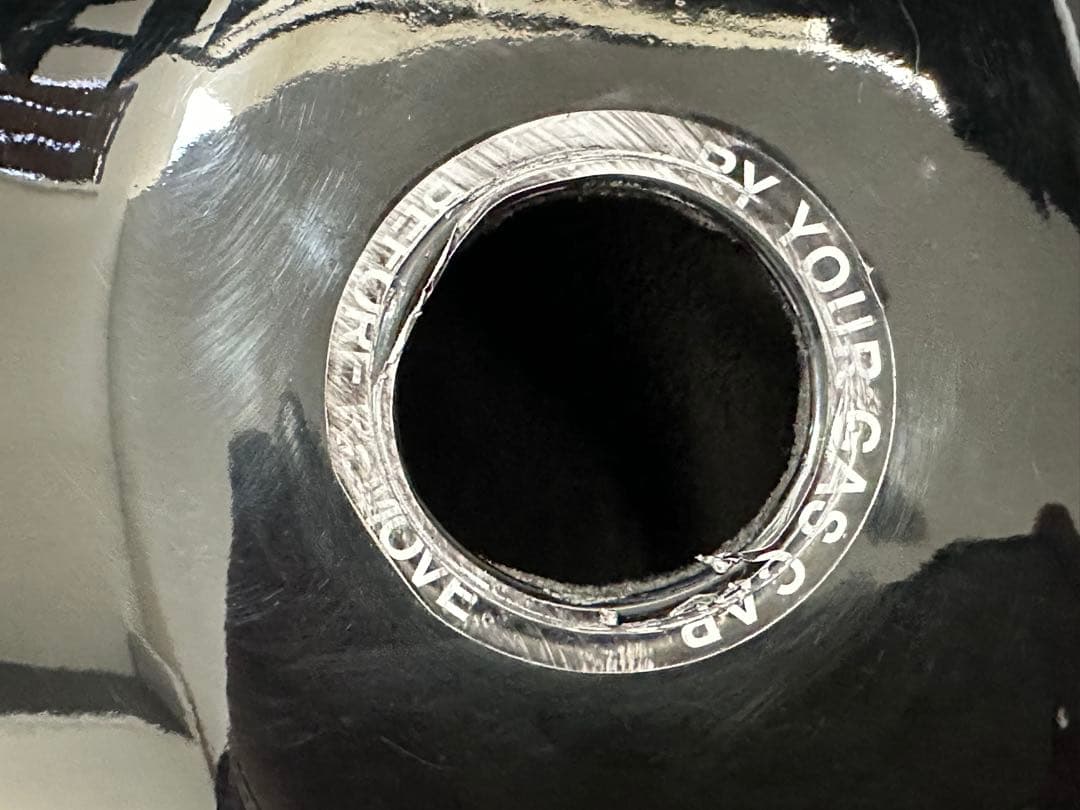 サイモンカスタム　タンクカバー　XL1200X 純正タンク（2.1がロン）用