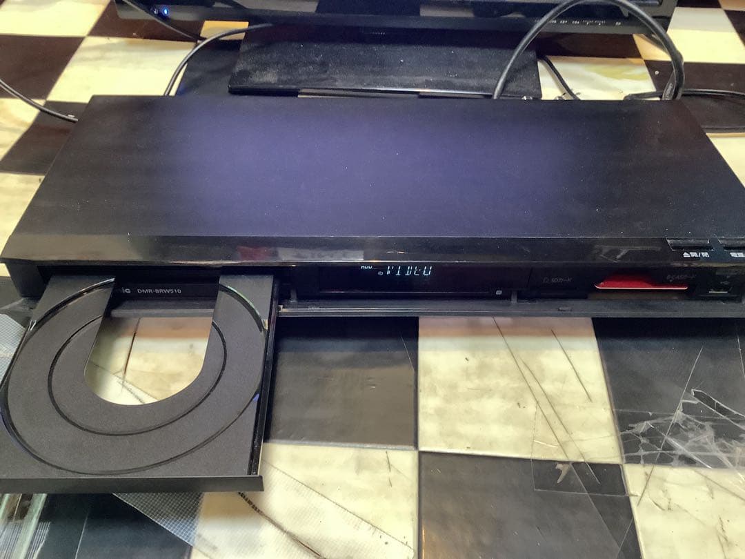 パナソニック　ブルーレイレコーダー　2番組W録画15倍録　DMR-BRW510