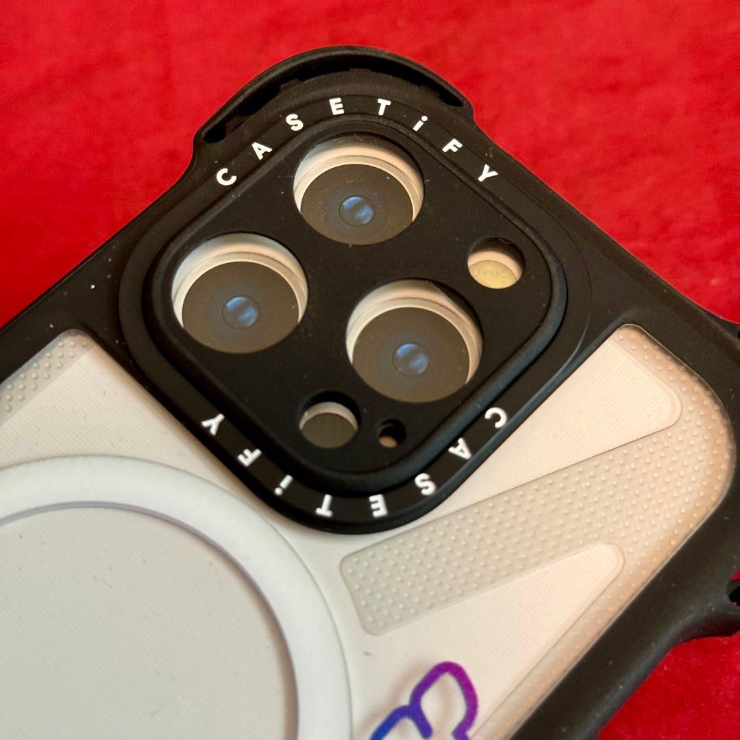 未使用 iPhone 15 Pro用 CASETiFY ウルトラバウンスケース