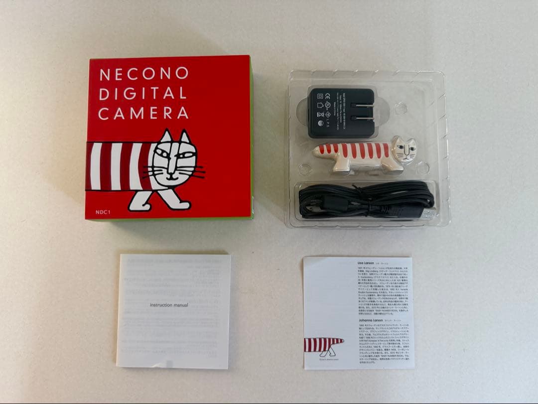 NECONO DEGITAL CAMELA リサ・ラーソン　デジカメ