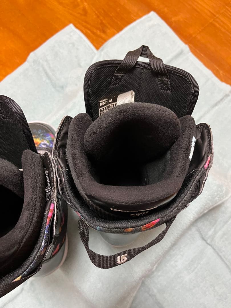 BURTON バートン スノーボード ブーツ MINT ミント アジアンフィット