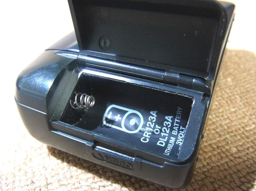 KYOCERA Slim T コンパクトフィルムカメラ 一応動作品