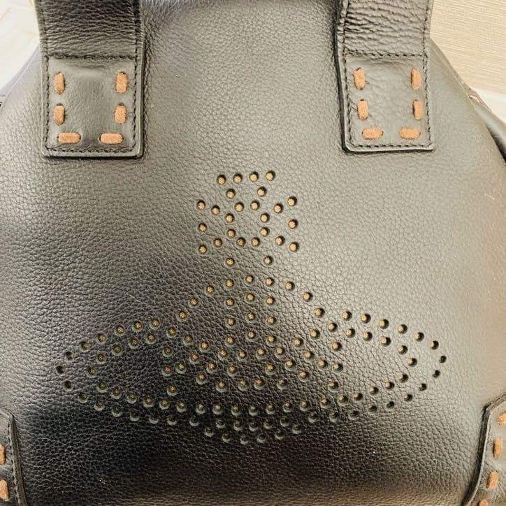 ヴィヴィアン・ウエストウッド ハンドバッグ 黒 BK レザー オーブ