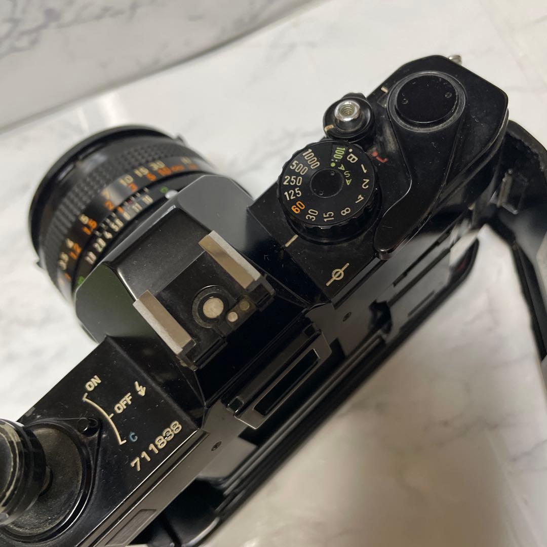 Canon FTb QL 一眼レフカメラ 50mm f/1.8 レンズ付き