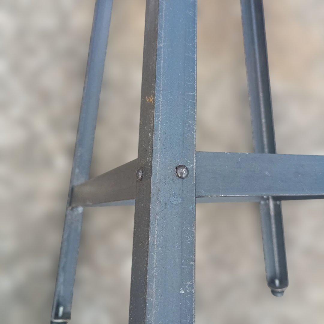 S*y様 5005）円形木製座面のアイアンスツール　ヴィンテージ　インダストリア