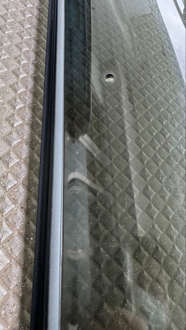 美品【ランドクルーザー80】サンルーフバイザー 取り付けネジ付き