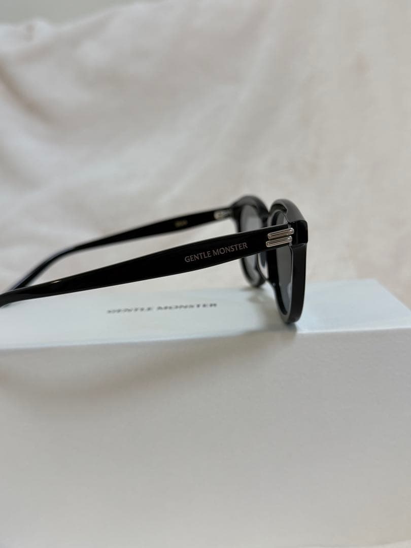 ジェントルモンスター Dean 01（G） サングラス