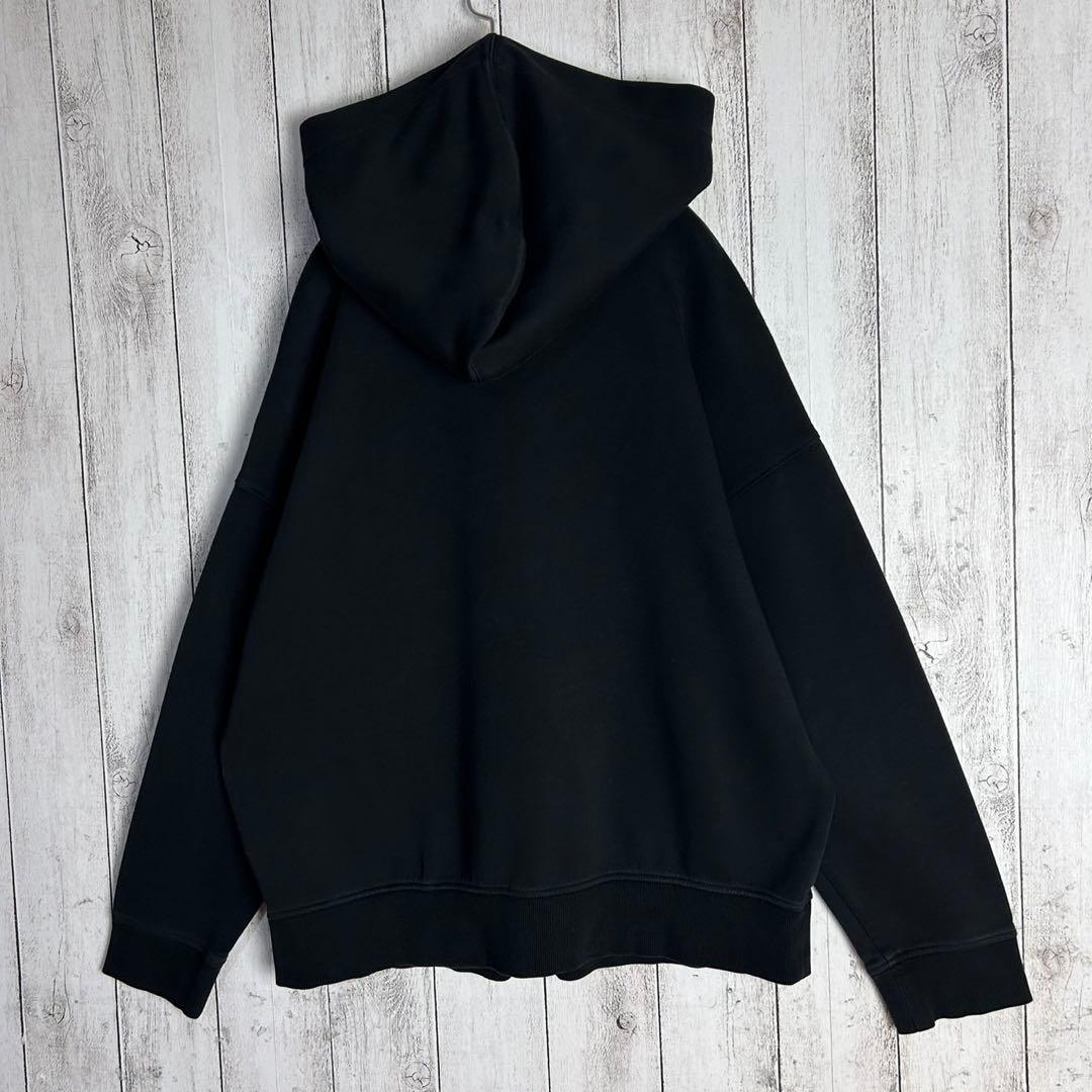 5675【美品・即完売】エスマックスマーラ☆正面ビッグロゴ入りパーカー 人気黒