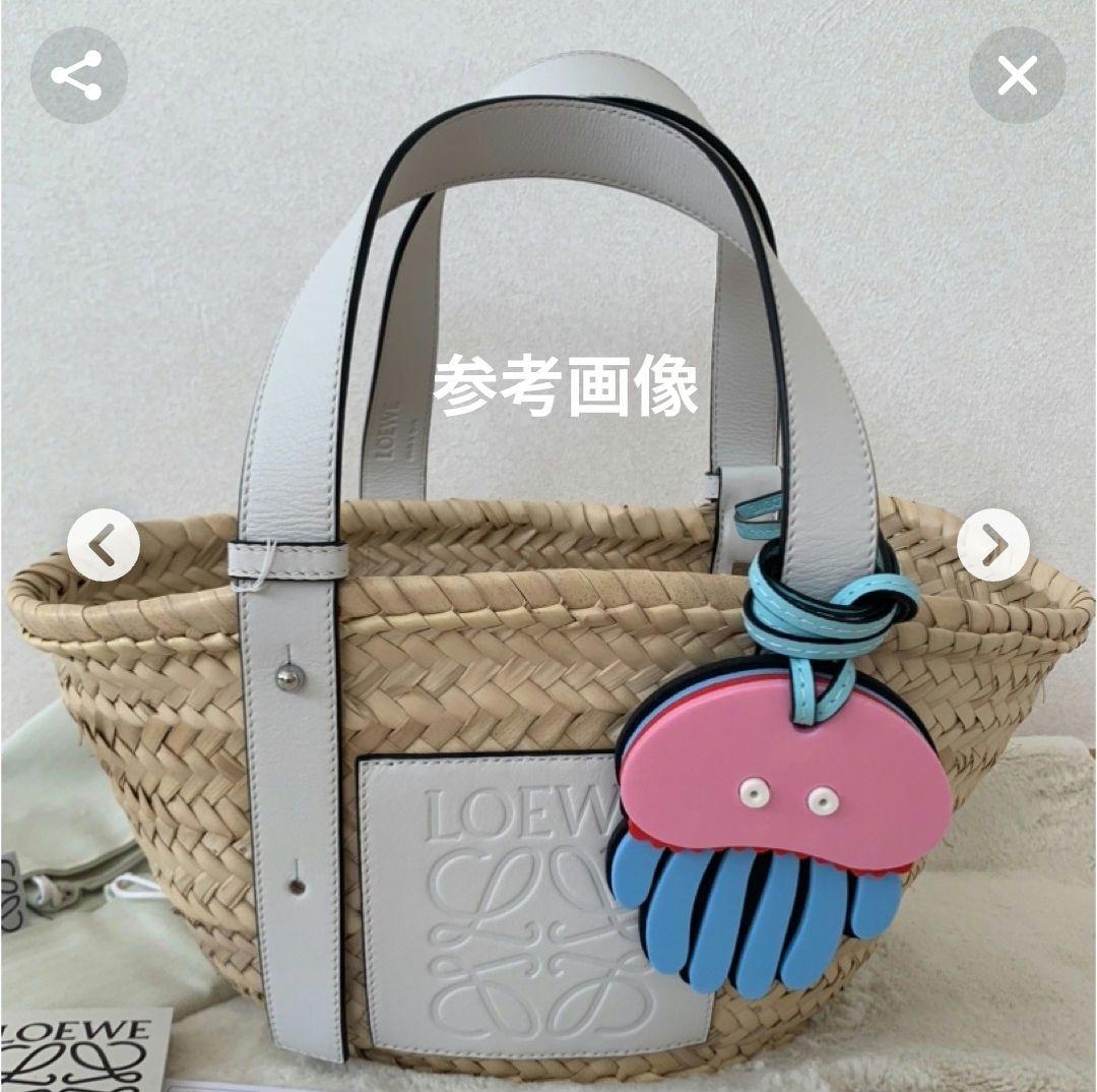 新品 LOEWE ロエベ Paula's Ibiza クラゲ ストラップチャーム