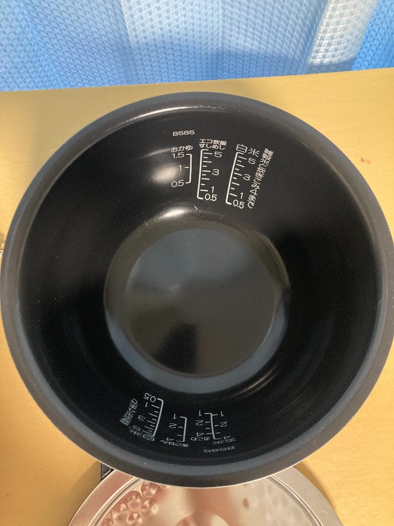 ★美品★２024年製象印 IH炊飯器 極め炊き NW-VP10E3 5.5合炊き