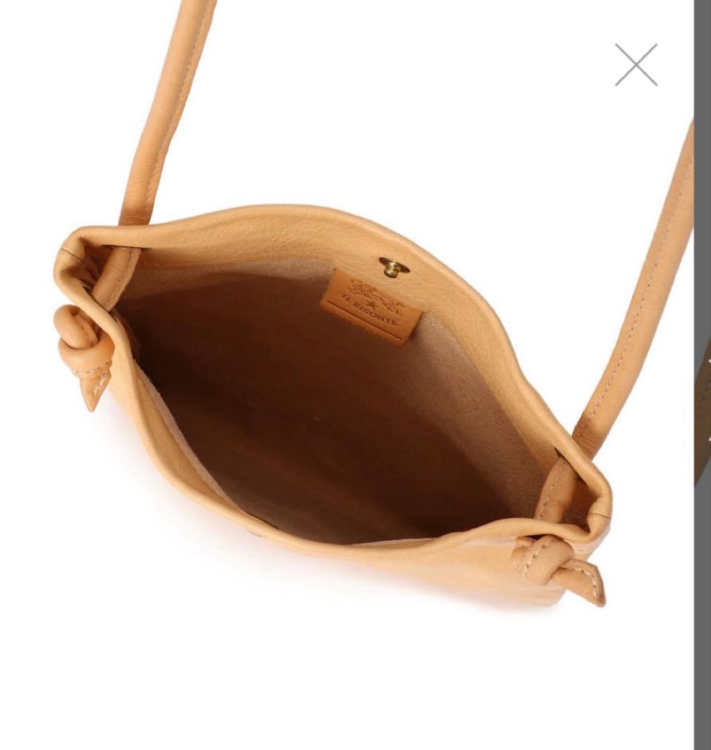 【11/24限定価格】IL BISONTE クロスボディバッグ