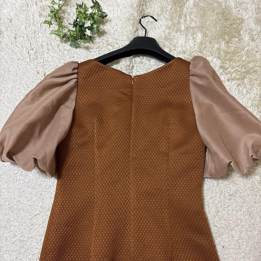 AIMER ジャカード×オーガンジーボリュームスリーブタイト　パーティードレス