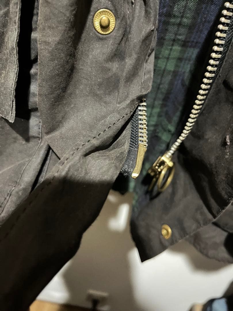h*1様 barbour international beacon jacket