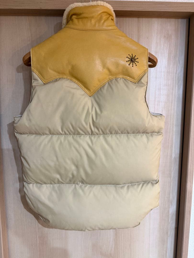 Rocky Mountain × HTC ダウンベスト Christy Vest