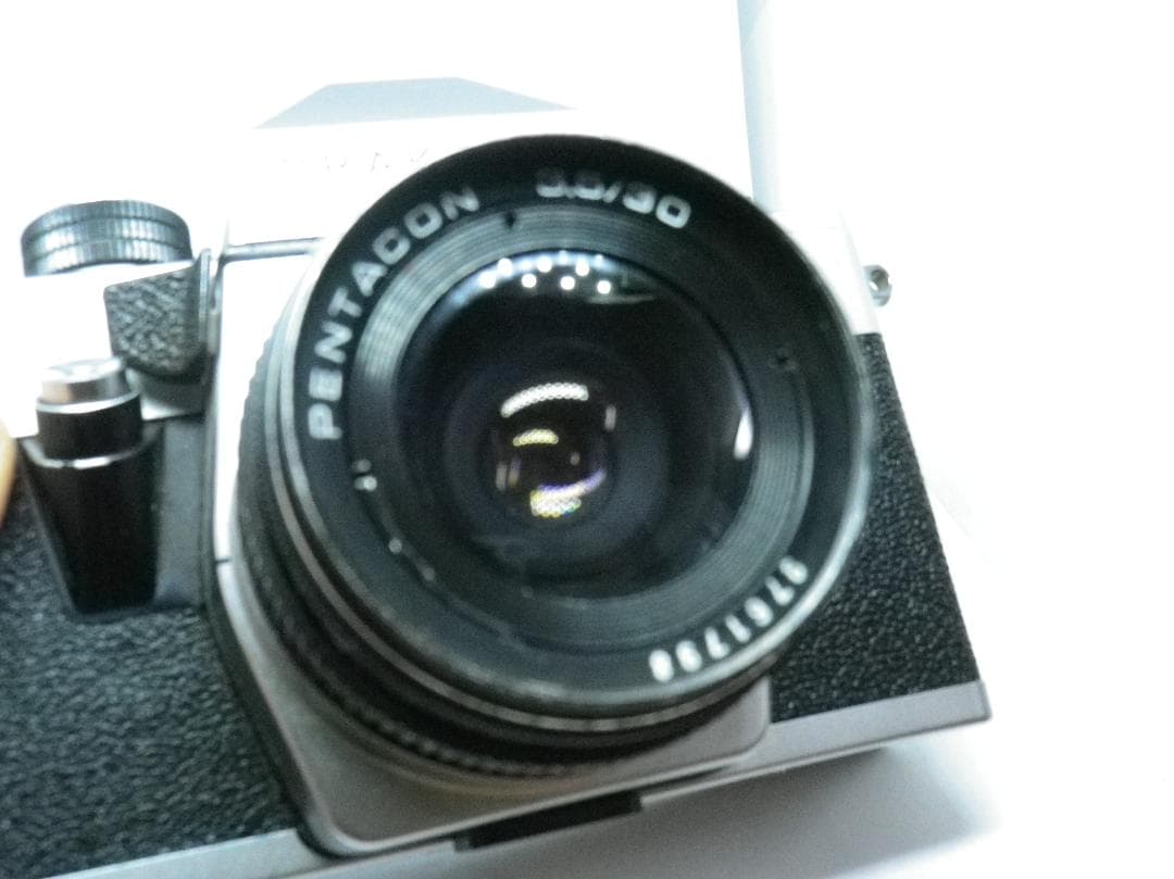 フィルムカメラ PRAKTICA SUPER TL2 + PENTACON 3.5 / 30