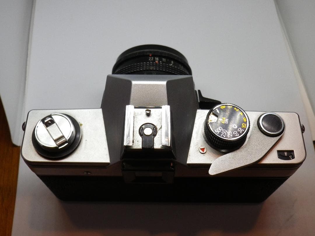 フィルムカメラ PRAKTICA SUPER TL2 + PENTACON 3.5 / 30