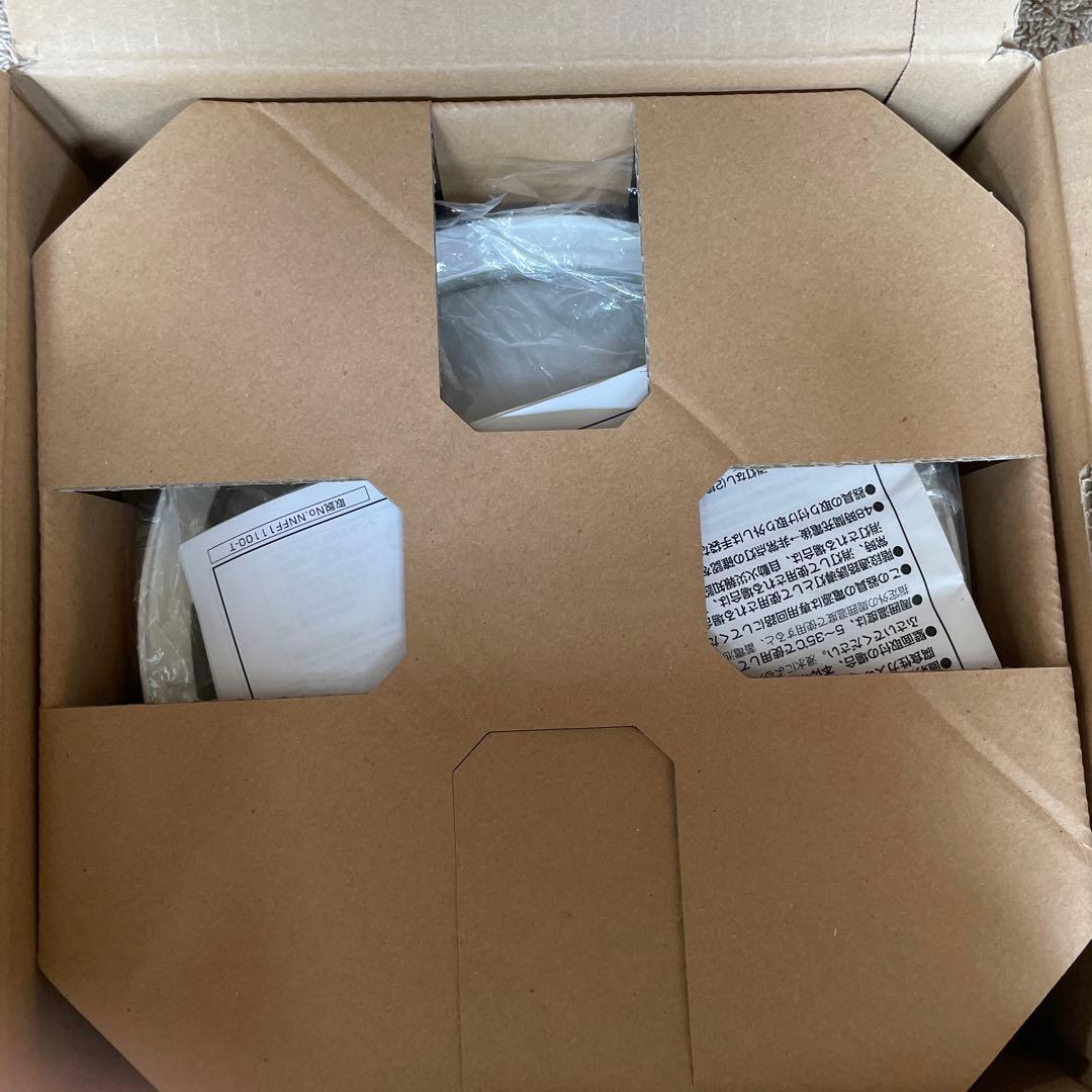 Panasonic LED防雨型シーリング 非常用照明器具·階段通路誘導灯兼用型