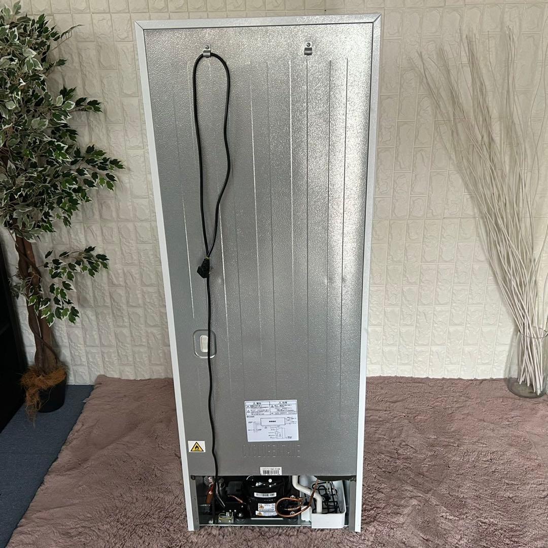 Neconecoya ヤマダ✨冷蔵庫　236L YRZ-F23K