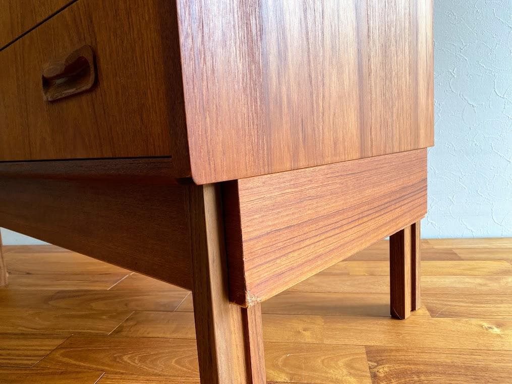 ヴィンテージ G-PLAN ジープラン チーク 3段チェスト 仕上済